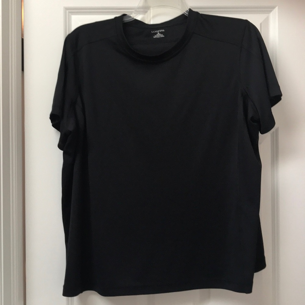 Lands’ End workout top women’s size 2XL